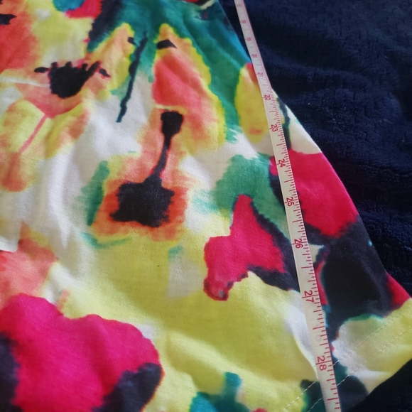 Woman's Multicolor Tank - Picture 2 of 3